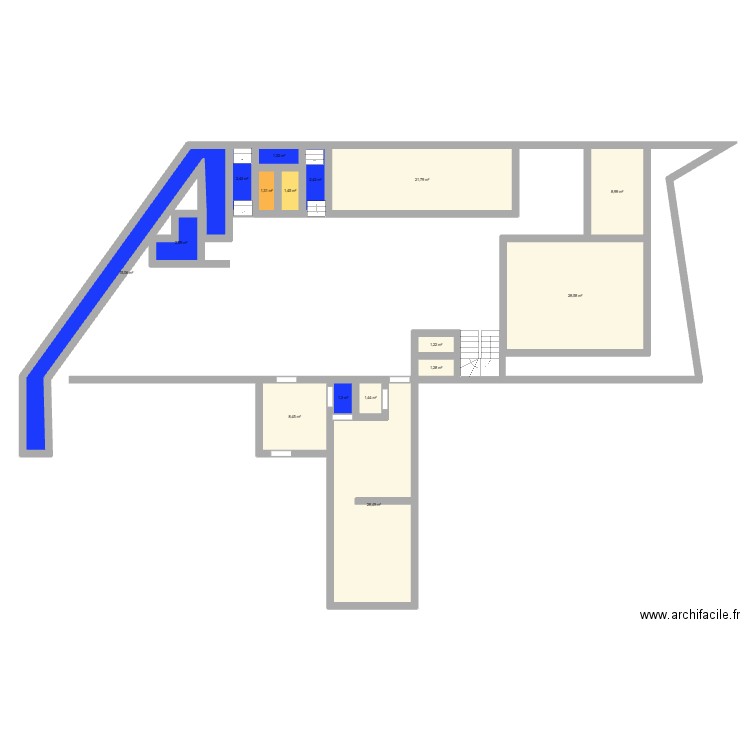 spa les bains. Plan de 16 pièces et 128 m2