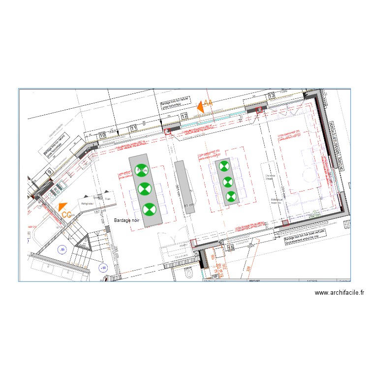 salon bardage noir. Plan de 0 pièce et 0 m2