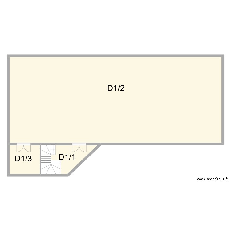 EFAN - D+1. Plan de 3 pièces et 302 m2