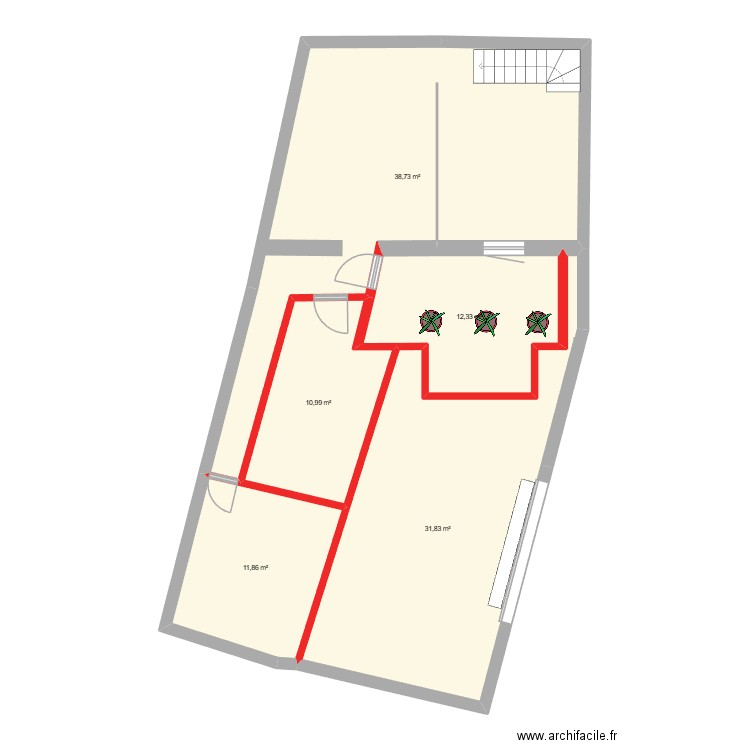 Tours. Plan de 5 pièces et 106 m2