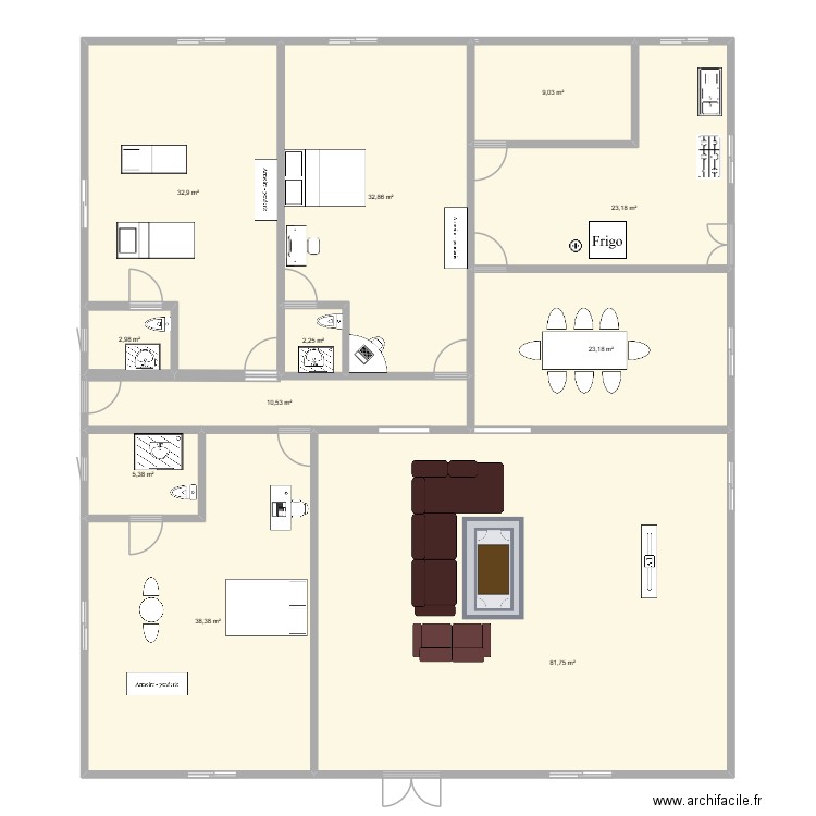 plan de 3 chambres salon avec salle à manger. Plan de 11 pièces et 262 m2