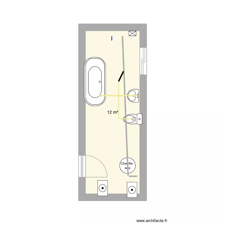 salle de bain en bas. Plan de 1  et 12 m²