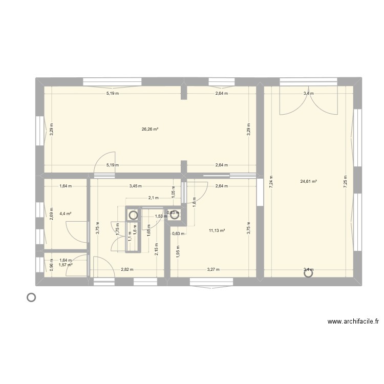 fil rouge RDC. Plan de 7 pièces et 79 m2