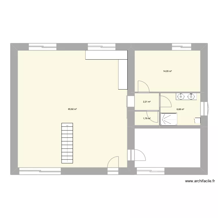 grange. Plan de 5  et 91 m²