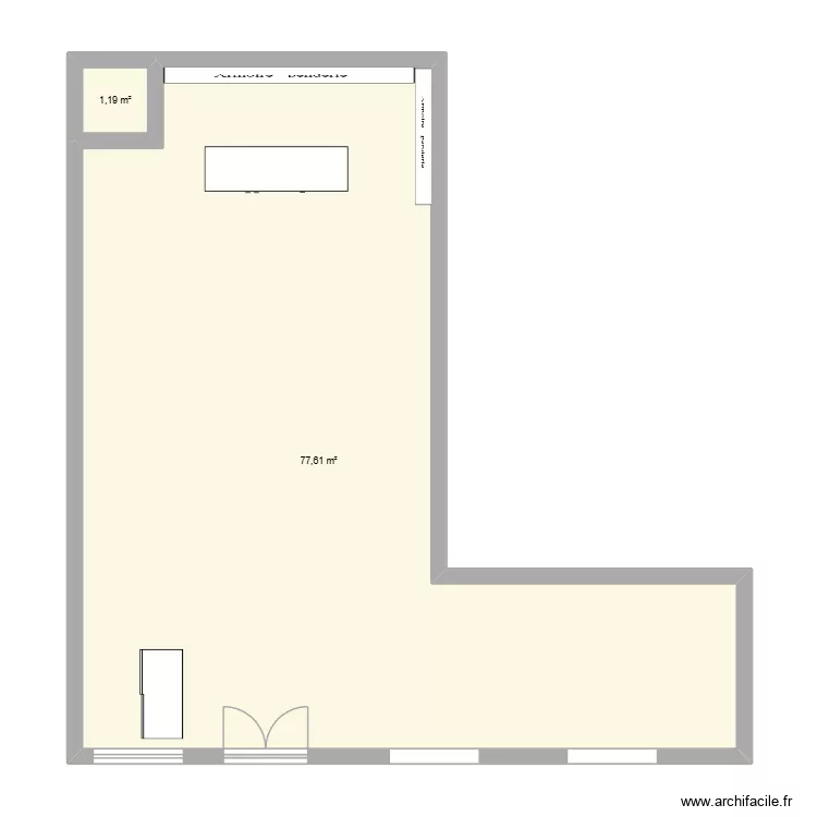 Lacoste Rennes. Plan de 2 pièces et 79 m²