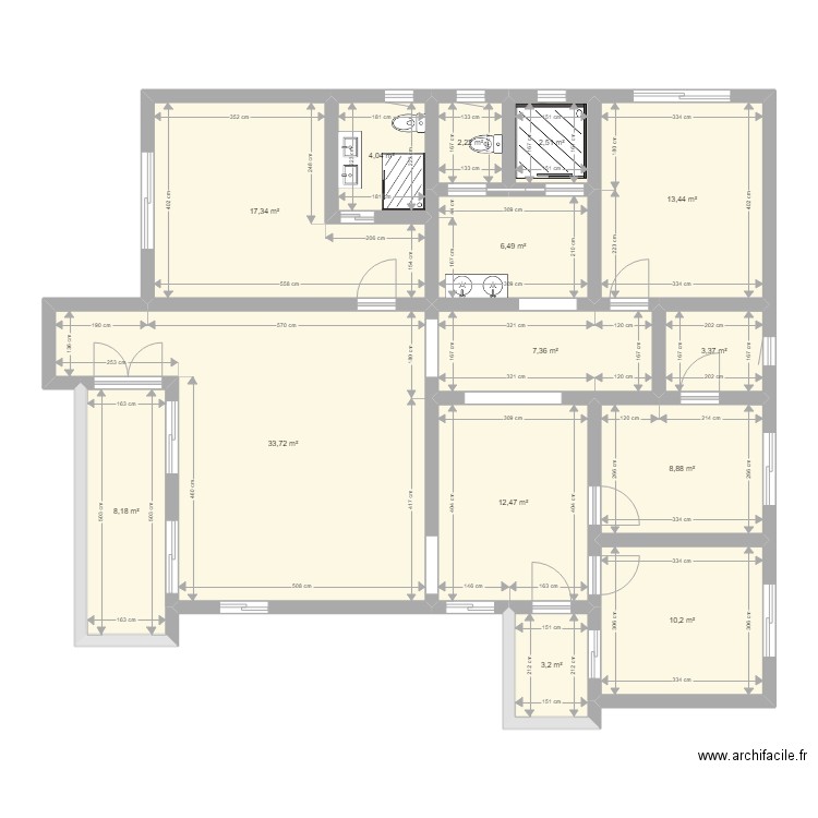 Mise en valeur. Plan de 14 pièces et 133 m2