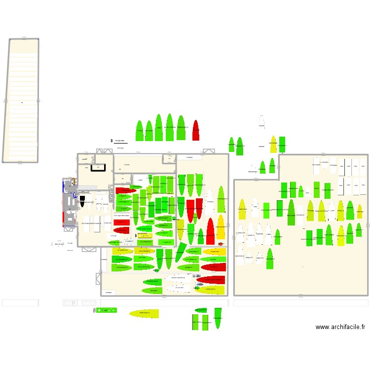 entrepot show room HIVER 2026. Plan de 17 pièces et -487 m2