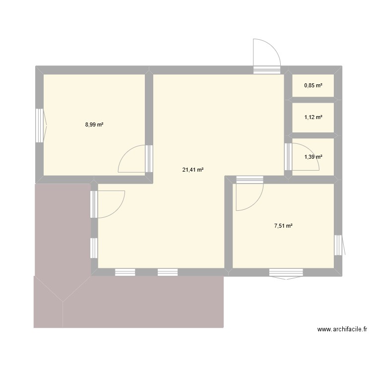 BIC. Plan de 6 pièces et 41 m2