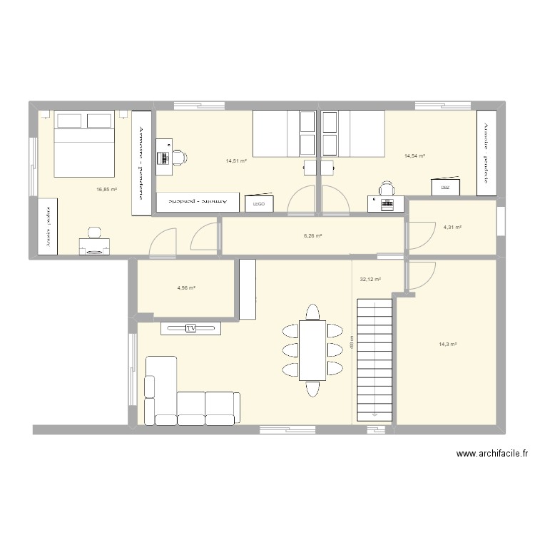 Casa Antas e Abade Côtée non meublée. Plan de 8 pièces et 108 m2