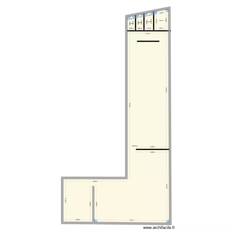 Royaucourt. Plan de 5 et 177 m² Royaucourt. Plan de 5 et 177 m²