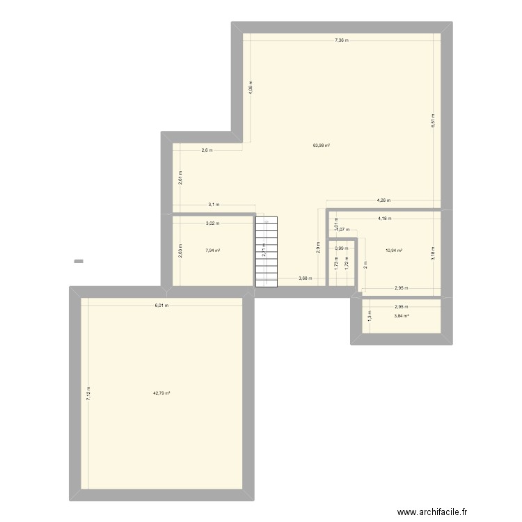 rez de chaussee. Plan de 5 pièces et 129 m2