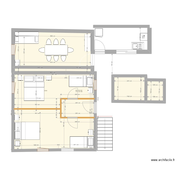 petite maison P-17. Plan de 5 pièces et 60 m2