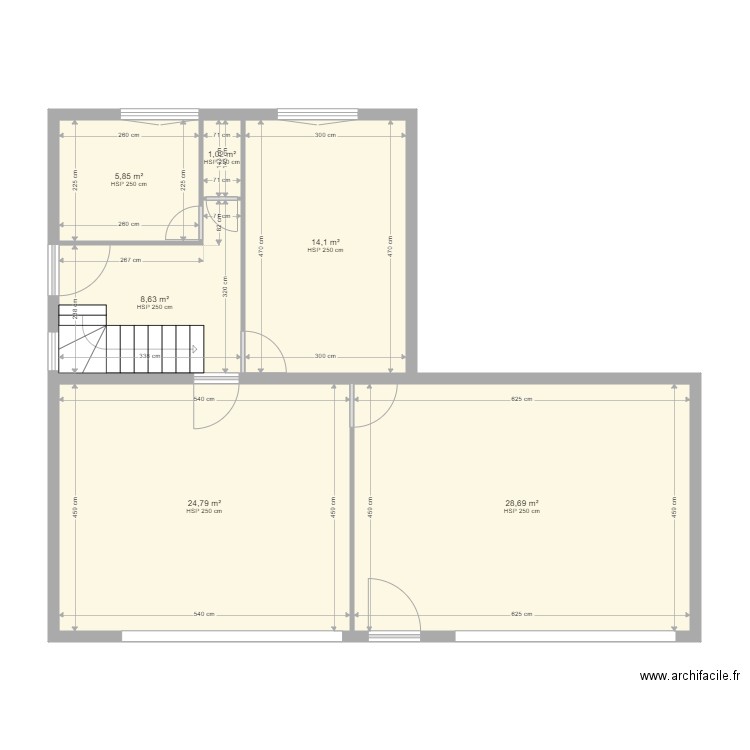 Rml01. Plan de 6 pièces et 83 m2