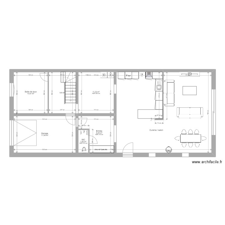 RDC bis. Plan de 7 pièces et 180 m2