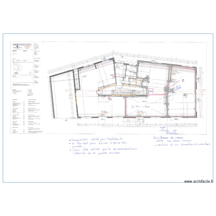 Toula 1. Plan de 4 pièces et 351 m2