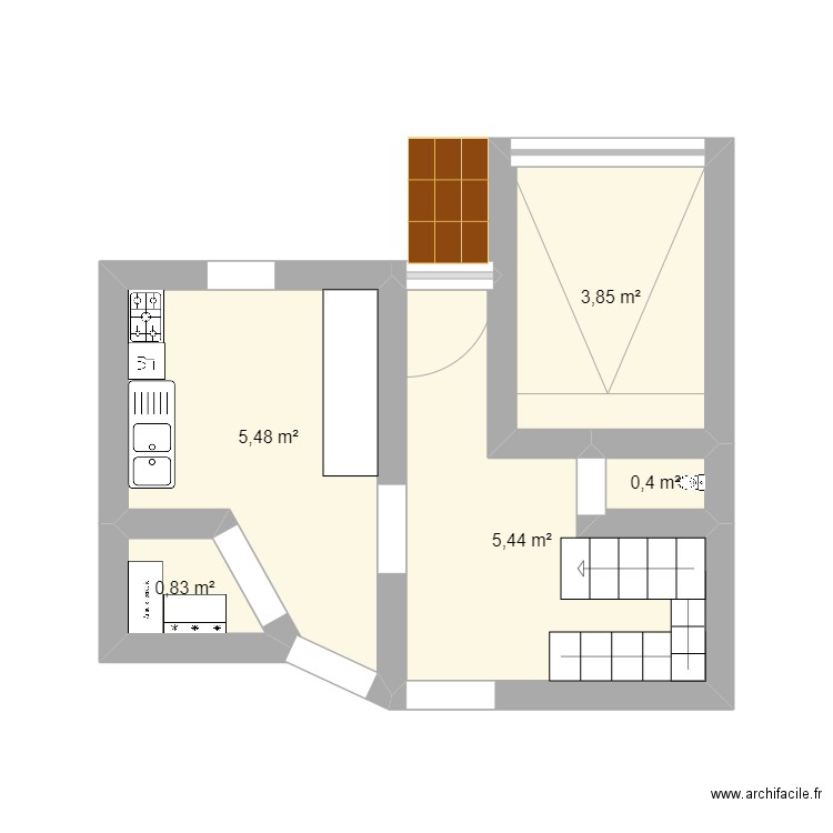 abc. Plan de 5 pièces et 16 m2