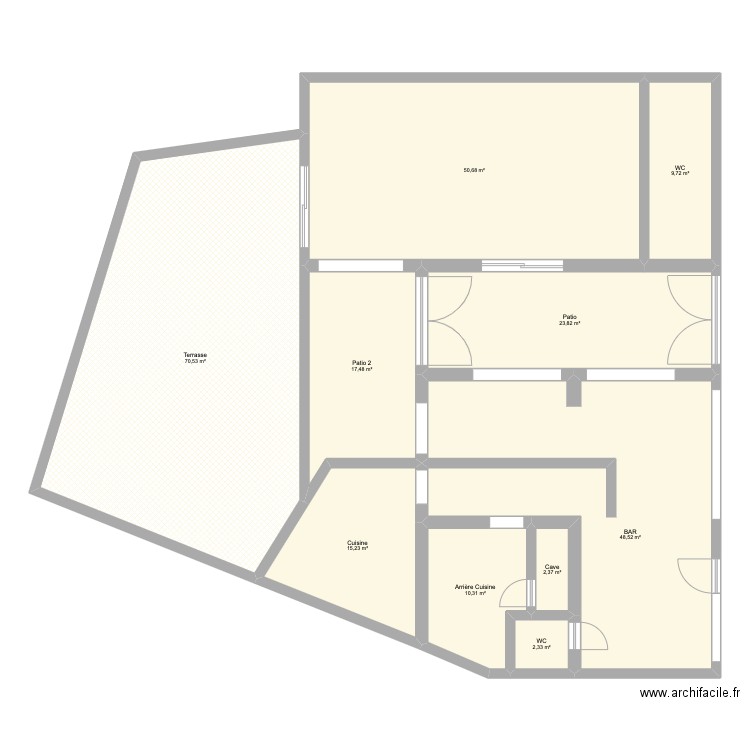 La Houblo. Plan de 10 pièces et 251 m2