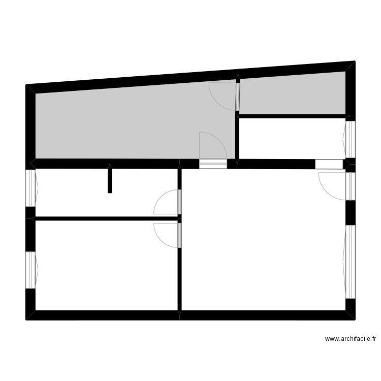 VERDUN Immeuble - RDC (blanc). Plan de 6 pièces et 72 m2