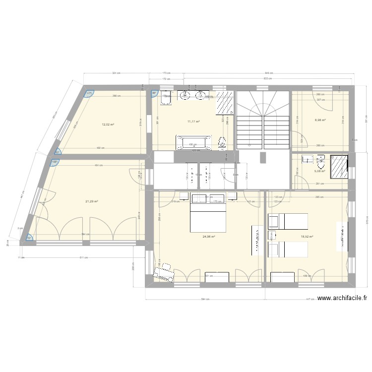 1er étage. Plan de 7 pièces et 103 m2