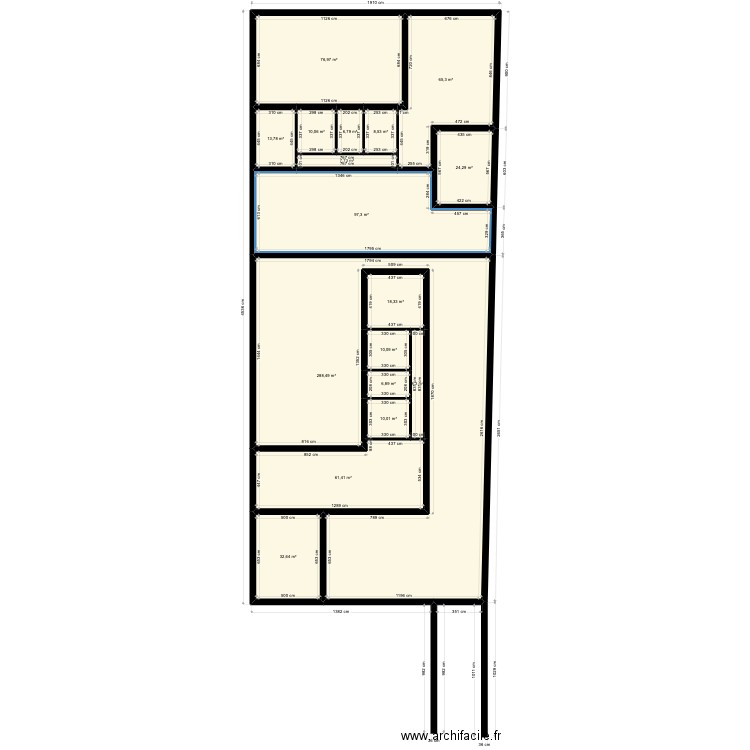 RP Sainte Careme v2. Plan de 17 pièces et 747 m2