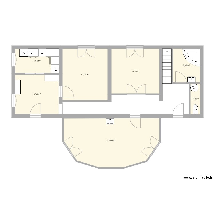 FLM. Plan de 7 pièces et 70 m2