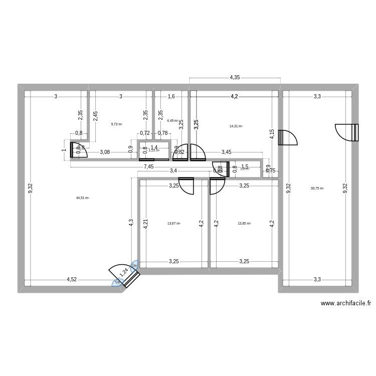 Maison 2. Plan de 9 pièces et 133 m2