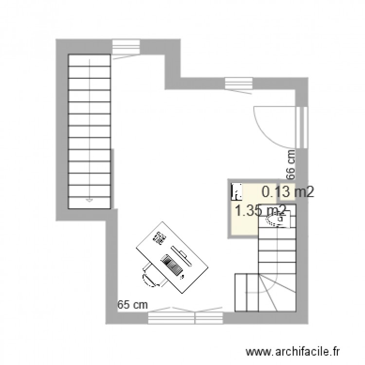 Le Plessis niveau haut open space. Plan de 0 pièce et 0 m2