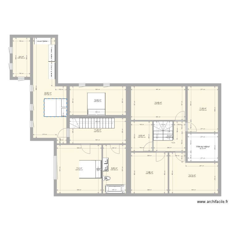 Plan Ferme étage 2. Plan de 13 pièces et 148 m2