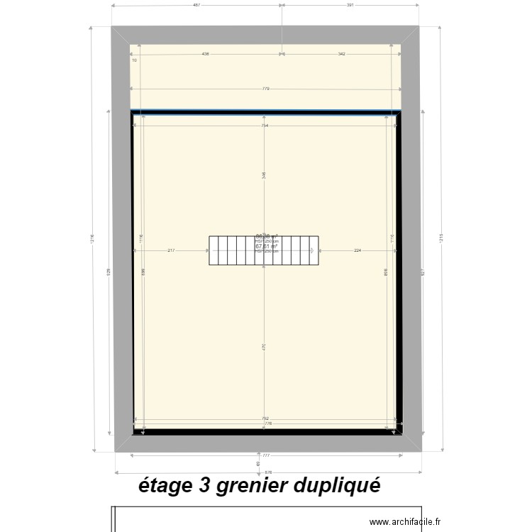 Luxeuil étage 3 (grenier)  dupliqué. Plan de 2 pièces et 154 m2
