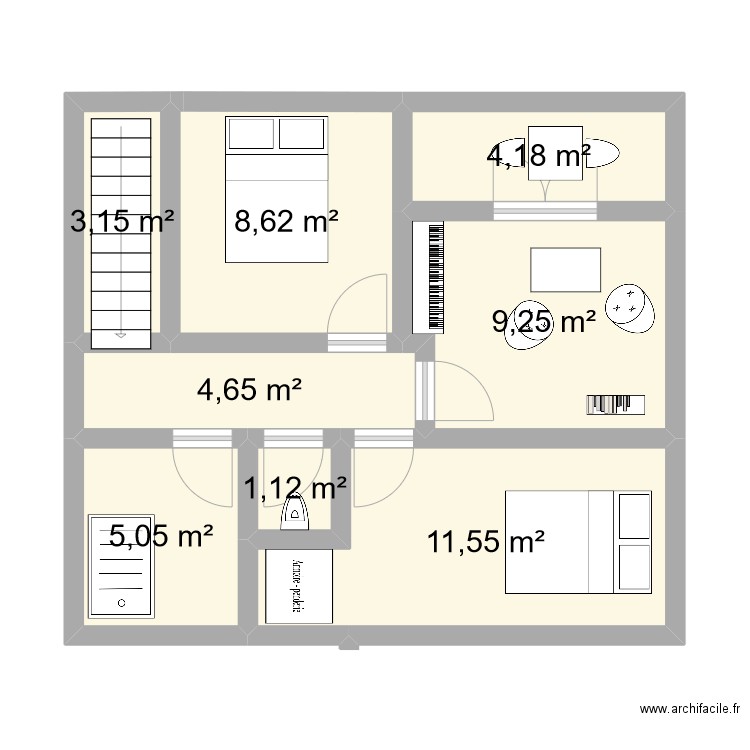 Plan de l'étage Changé. Plan de 8 pièces et 48 m2