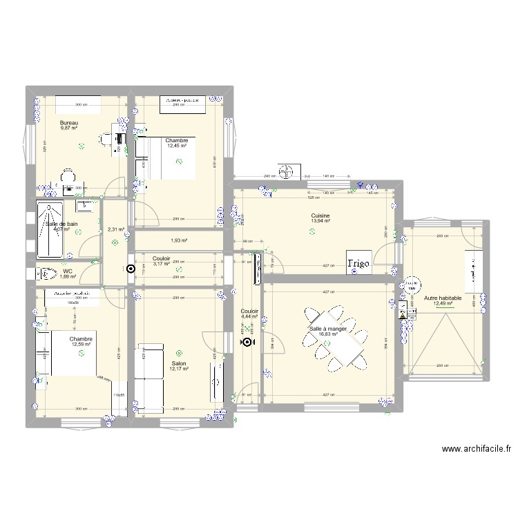 Vlassis. Plan de 13 pièces et 108 m2