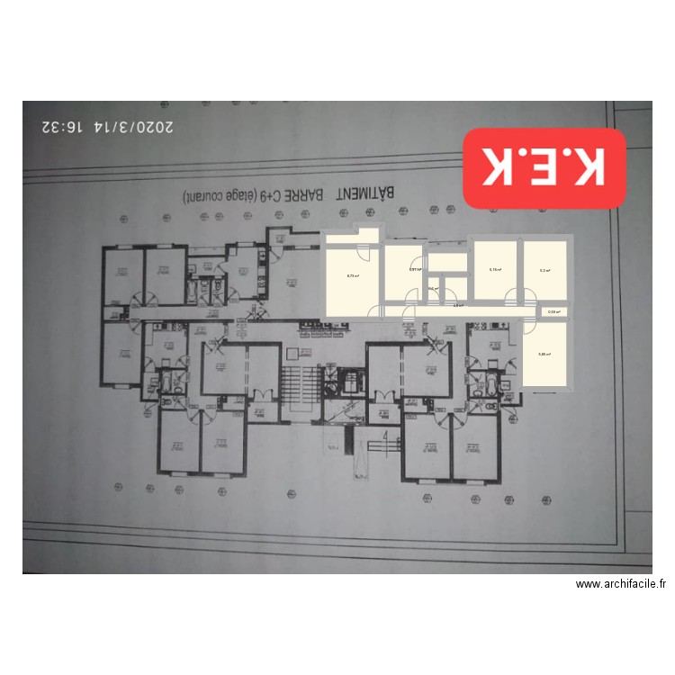 HM_rg. Plan de 8 pièces et 37 m2