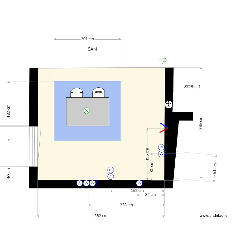 R1 APPART C 42 Av de selves SARLAT Cuisine BUT. Plan de 1 pièce et 13 m2