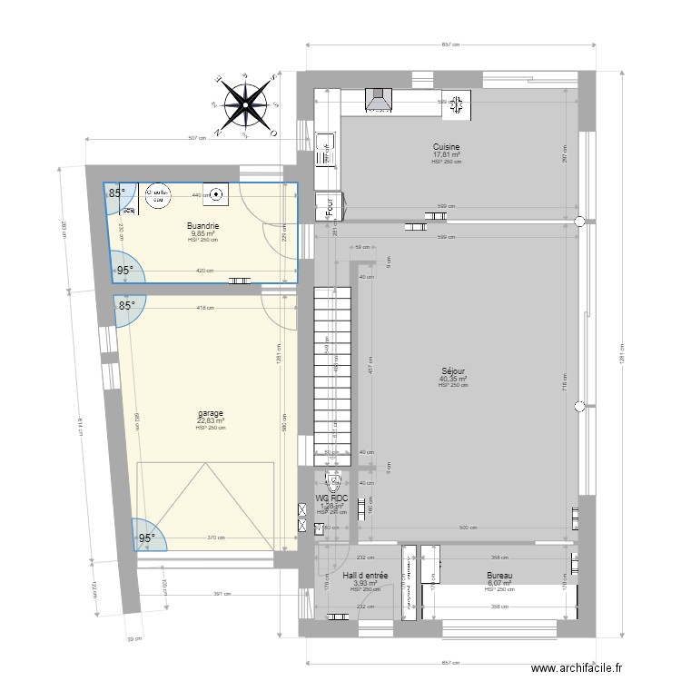 VHLE039CE2202 RDC. Plan de 7 pièces et 102 m2