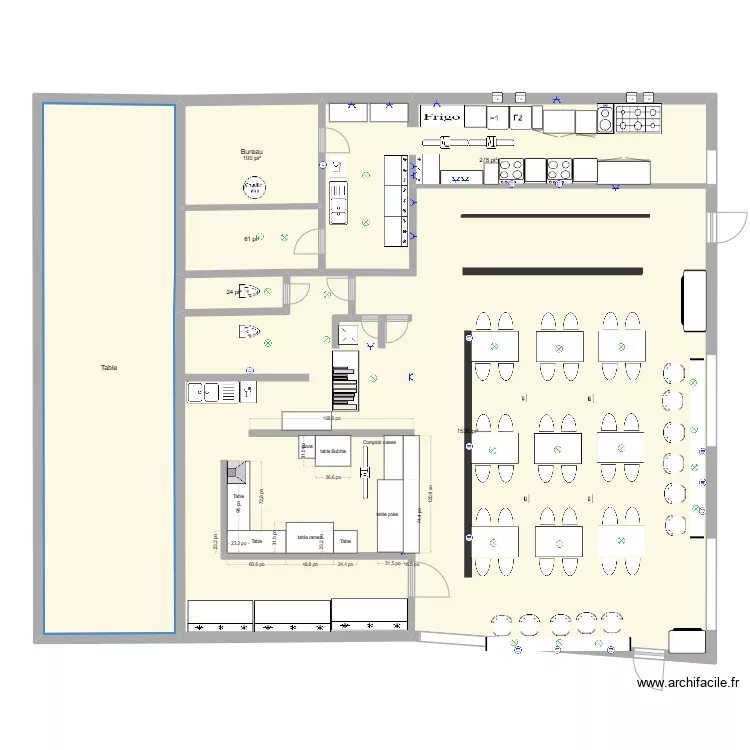 La SHOP et Poke et Ramen-moi. Plan de 