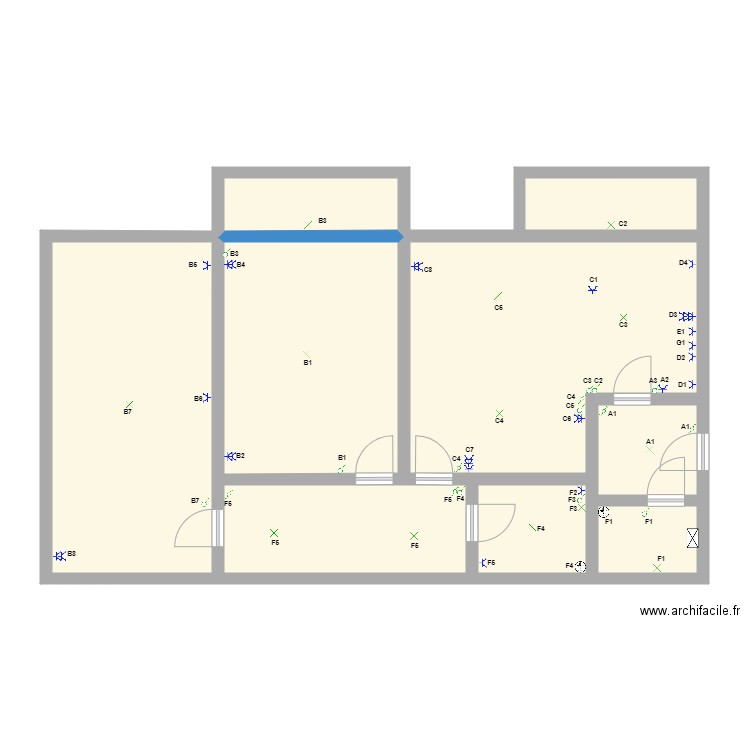 IMPLANTATION NIVELLE. Plan de 9 pièces et 99 m2