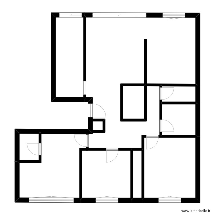 HUGUIN. Plan de 8 pièces et 112 m2