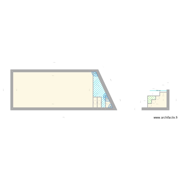 piscine. Plan de 7 pièces et 25 m2