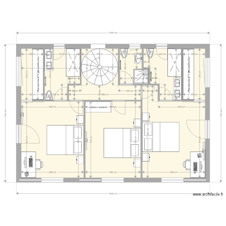 etage plantade. Plan de 9 pièces et 66 m2