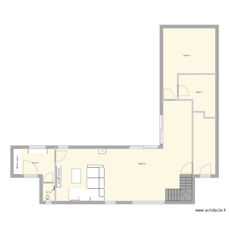 Mortier containeurs. Plan de 5 pièces et 106 m2