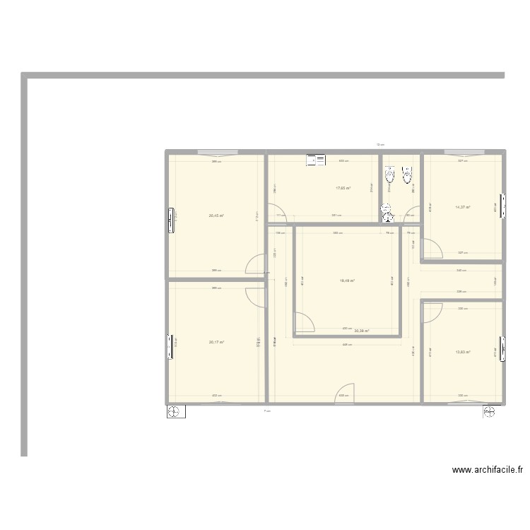 Bureau 1. Plan de 7 pièces et 136 m2