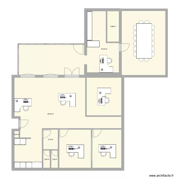 Bureaux. Plan de 10 et 169 m² Bureaux. Plan de 10 et 169 m²