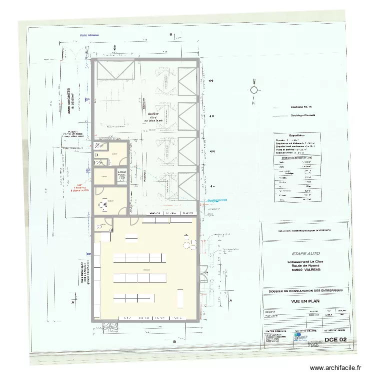 VALREAS V3. Plan de 9  et 300 m²