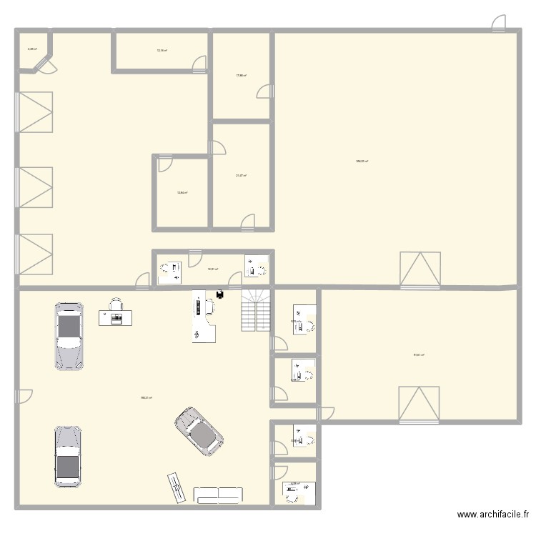 garage. Plan de 13 pièces et 750 m2