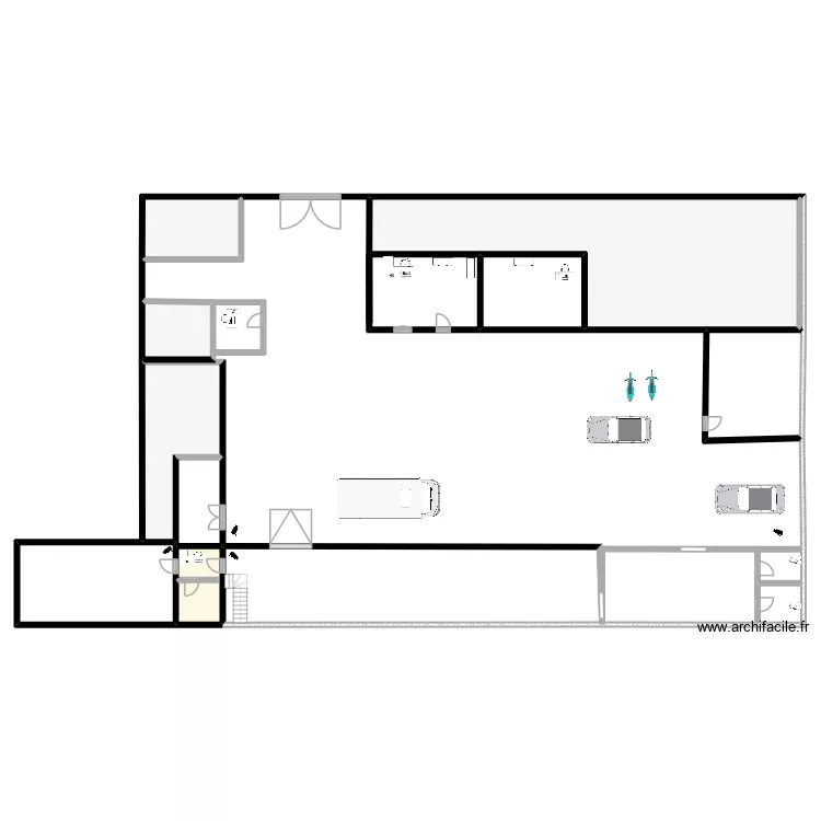maintenance. Plan de 17  et 919 m²