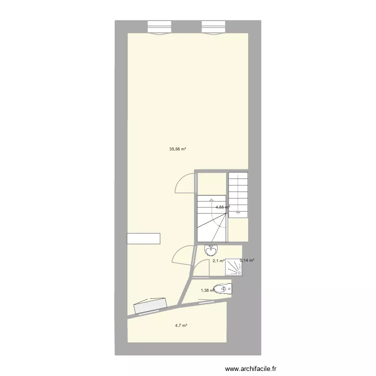 LLUCIA 33 R+2. Plan de 7  et 50 m²