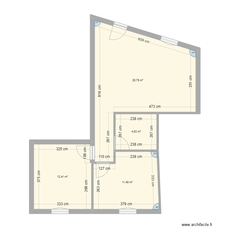 Apartamento B. Plan de 4 pièces et 58 m2