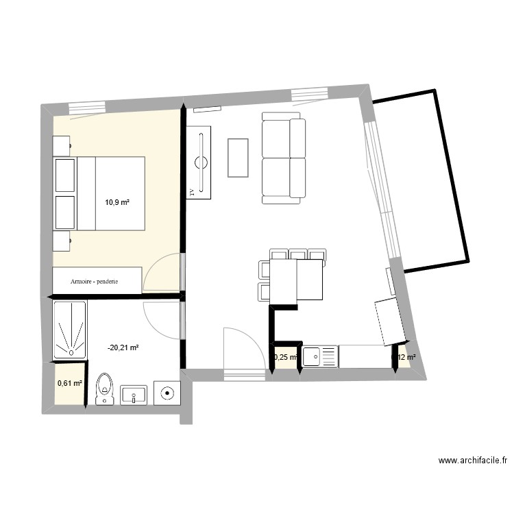 clement. Plan de 5 pièces et 18 m2