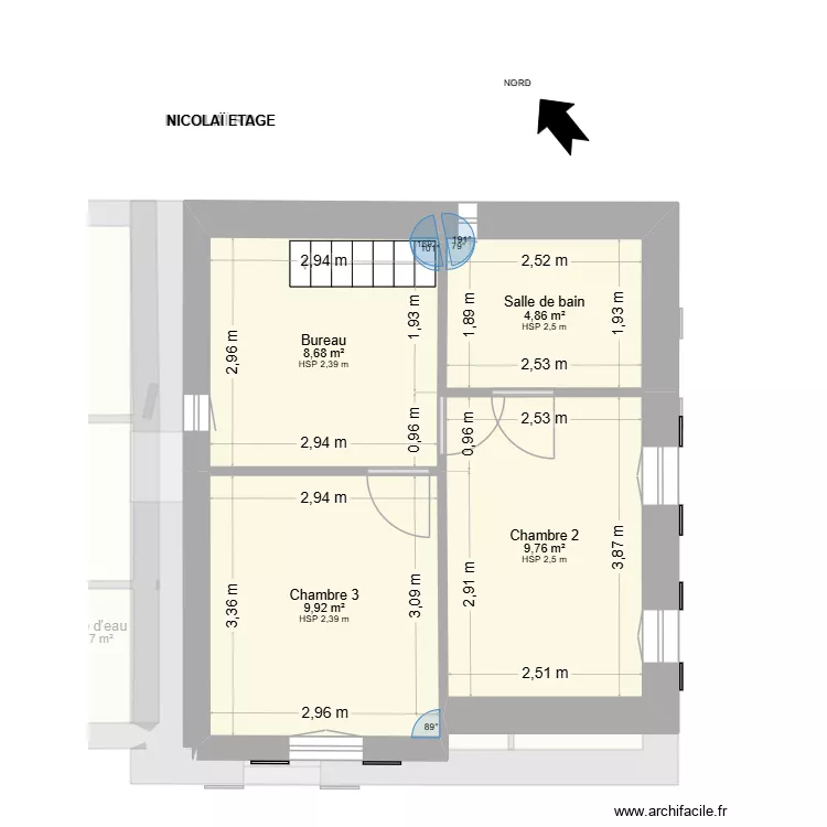 NICOLA&Iuml;. Plan de 13  et 90 m²