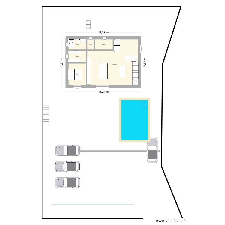 20-10 rectangle au fond. Plan de 14 pièces et 155 m2